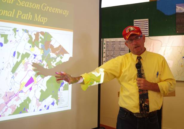 Vernon Township Mayor Harry Shortway is shown during his presentation at the New Jersey State Fair/Sussex County Farm and Horse Show.