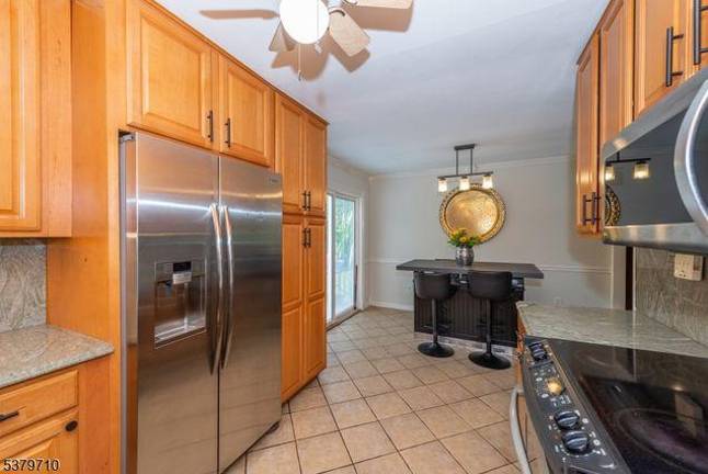 Real estate: Scenic Lakes expanded ranch