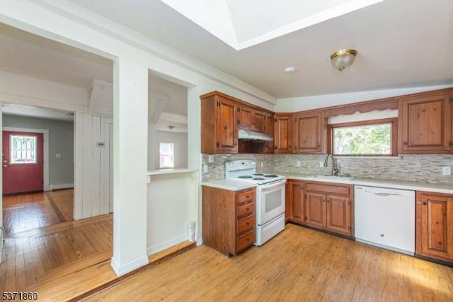 Real estate: Warmth and charm in every room