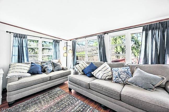 Highland Lakes hideaway available