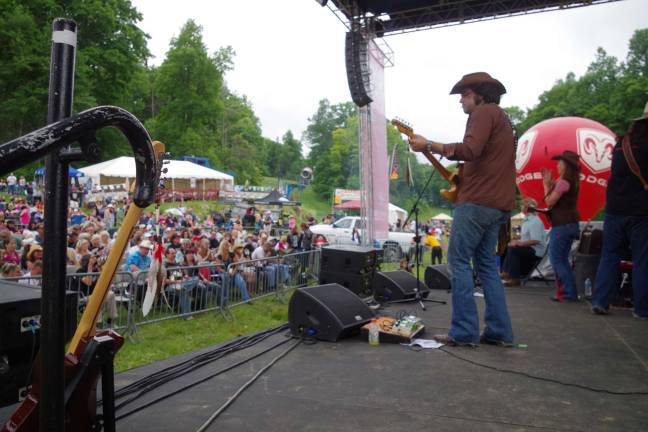 Citizens Band Radio performs.