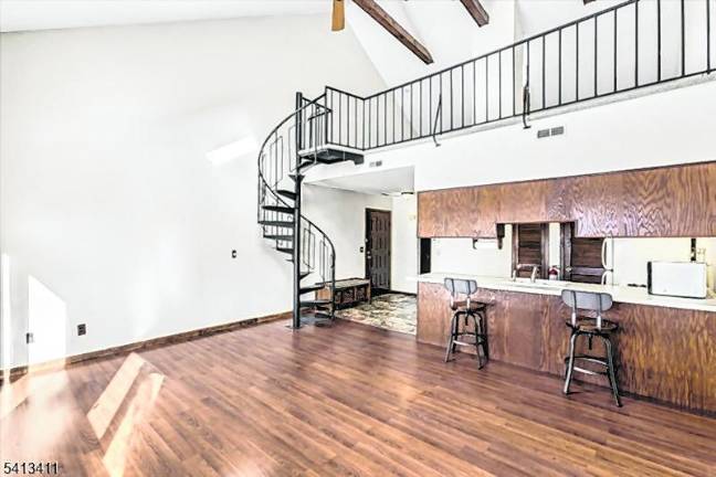 Vernon condo is well maintained