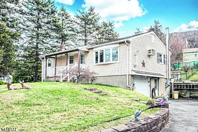 Single-level living in Vernon