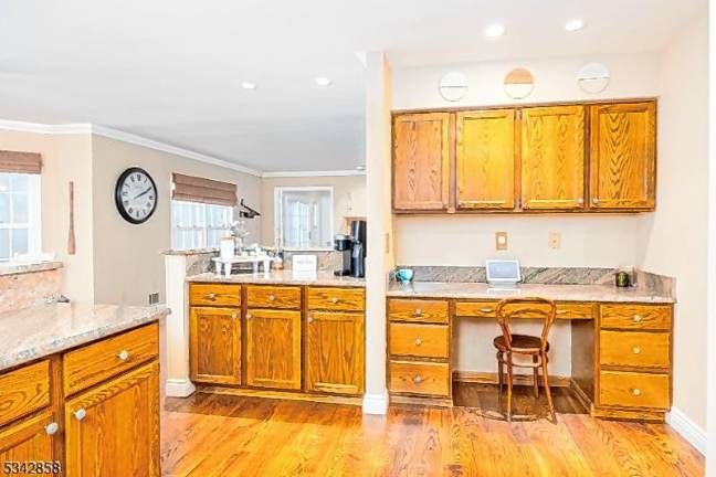 Stunning Colonial on peaceful cul-de-sac