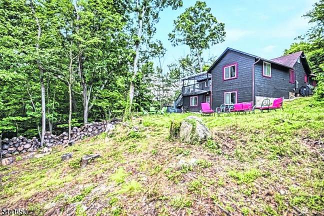 Lake style lifestyle