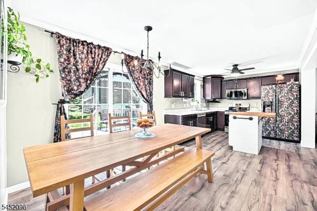 Home in desirable Highland Lakes