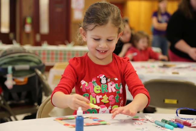 Brooke Wagner of Wantage has fun making a photo frame