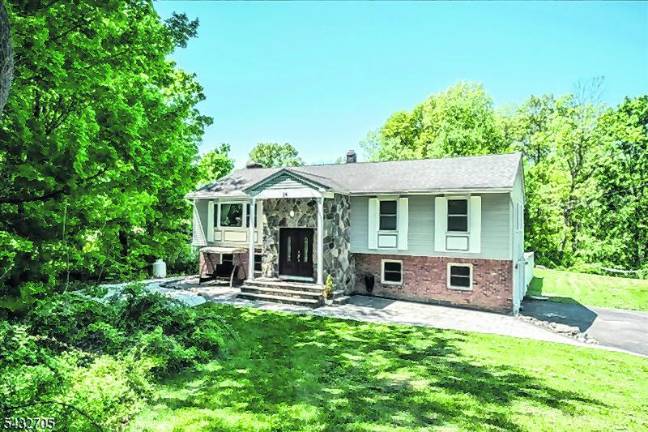 Lovely home in the Hollow