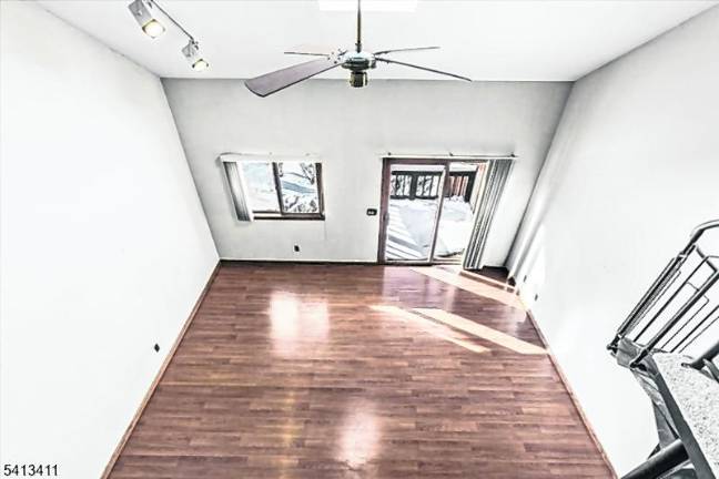 Vernon condo is well maintained