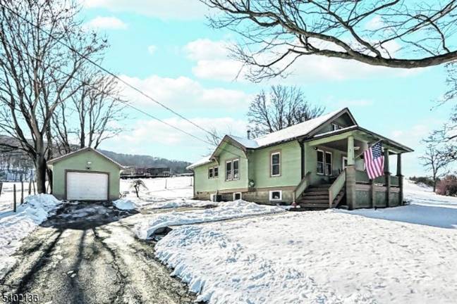 Serene rural with modern updates