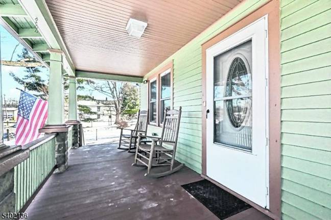 Serene rural with modern updates