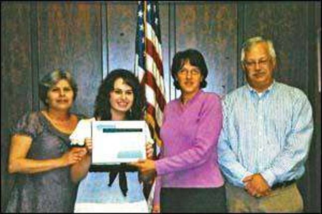 Property owners association presents scholarship