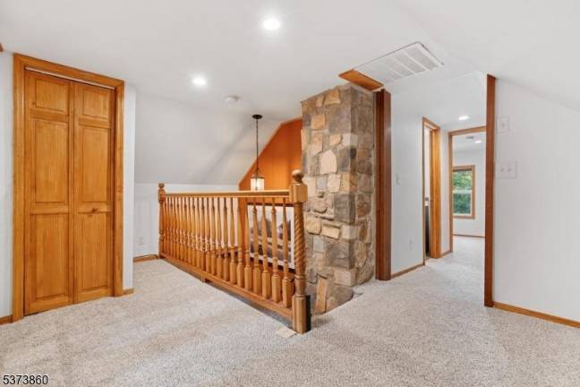 Real estate: Privacy abounds
