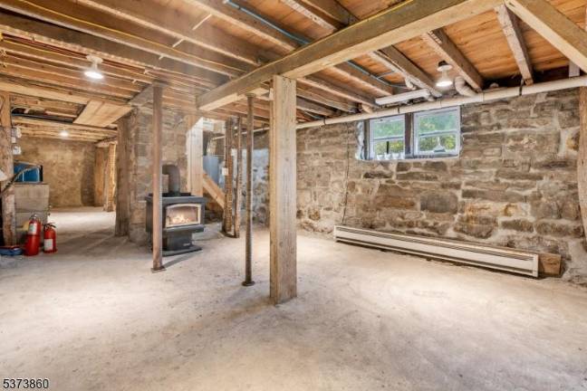 Real estate: Privacy abounds