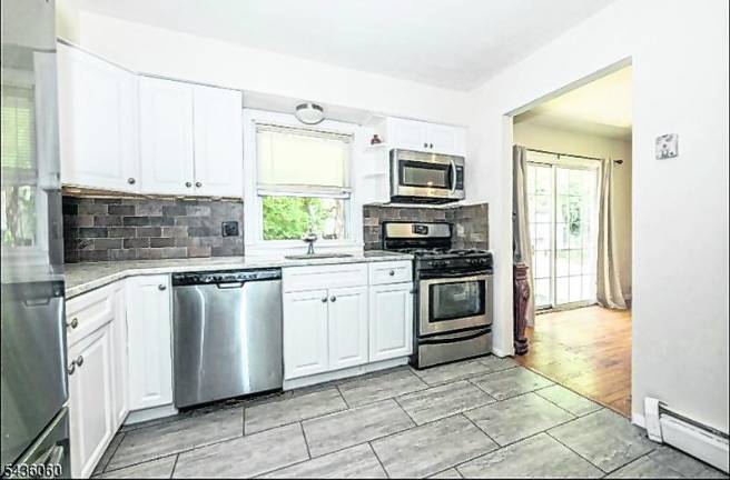 Lincoln Avenue raised ranch