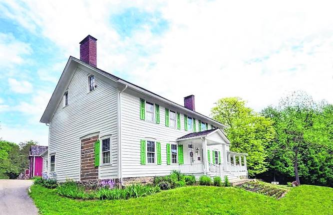 DAR Van Bunschooten Museum to display lock of hair attributed to George Washington