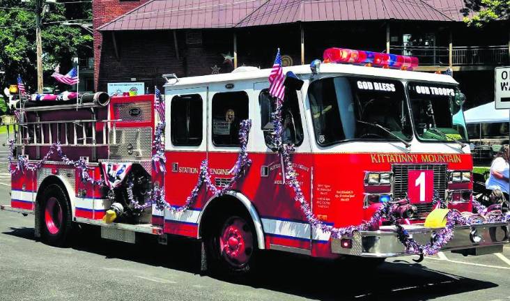 <b>The Kittatinny Mountain Fire Dept. participated in the parade.</b>