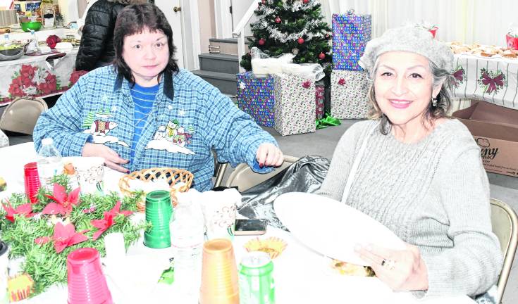 <b>Charon Bergman of Vernon and Rose Cantu of Highland Lakes are shown. </b>