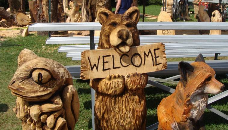 Freehand Custom Carvings welcomed Sussex County Farm and Horse Fair goers with their creative art.