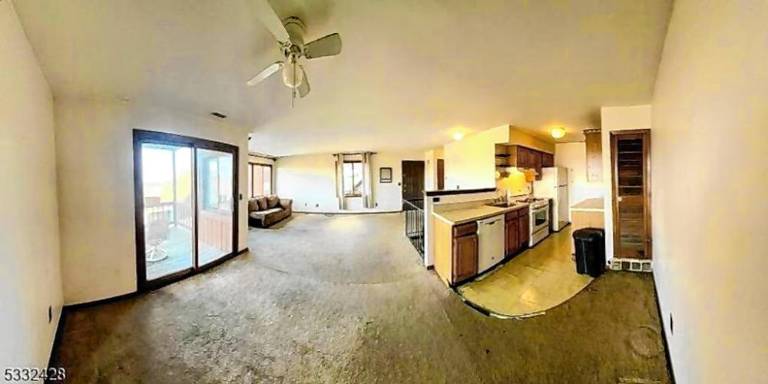 Townhouse offers gorgeous views