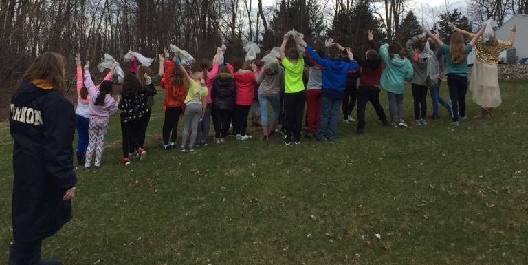 K Kids wrap up service