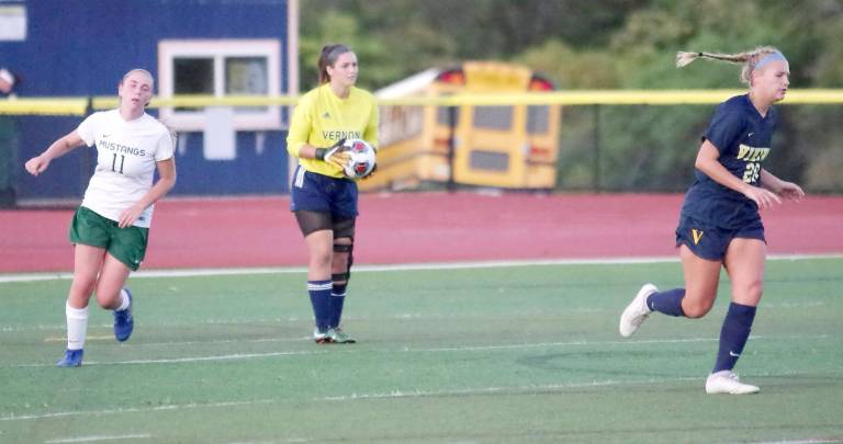 Vernon's goalkeeper Emily Nitch holds the ball. Nitch made 1 save