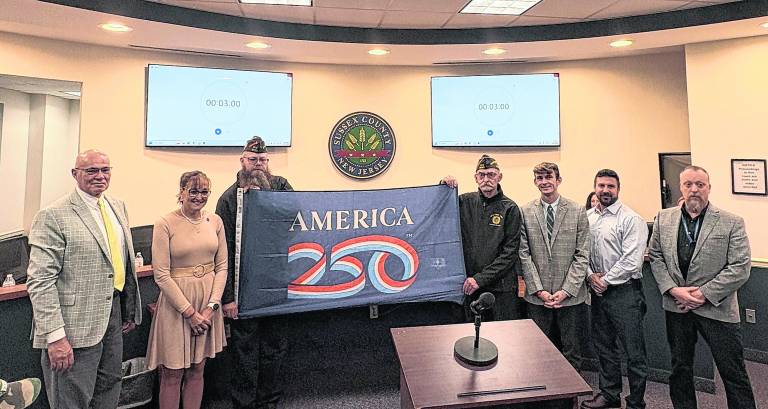 <b>The Ogdensburg VFW presented an America 250 banner to the Sussex County Commissioners.</b>