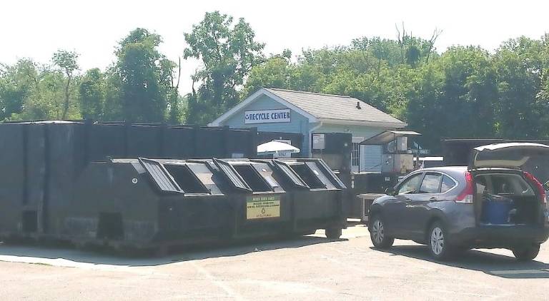 The recycling center (Photo by Dawn Latincsics)