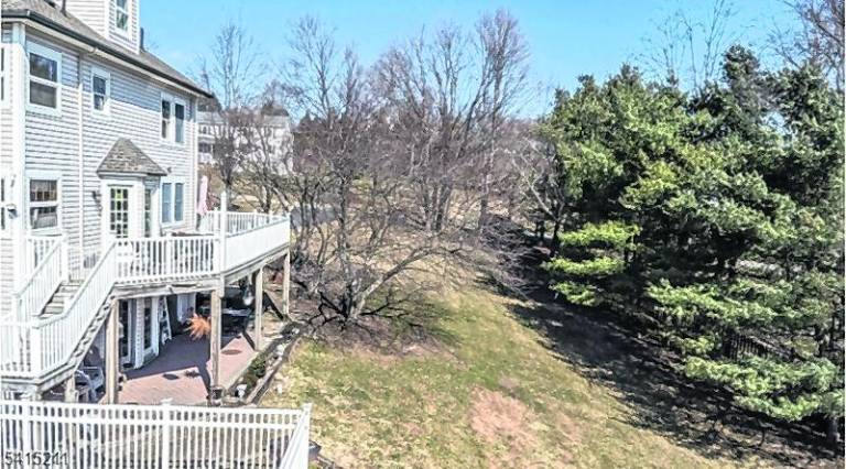 Wantage home gives room to roam