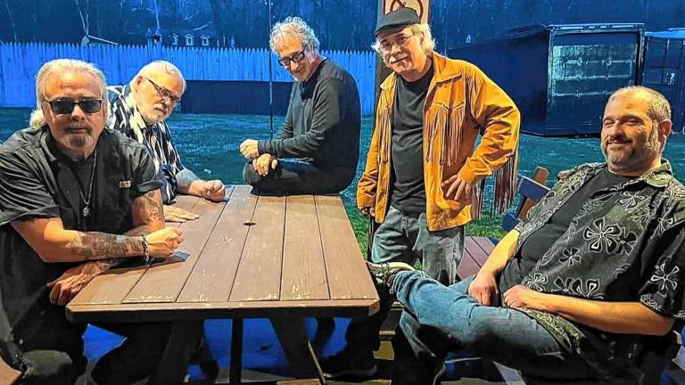 <b>Feast of Friends recreates the music of the Doors on Friday night at Blue Arrow Farm in Pine Island, N.Y. (Photo courtesy of Feast of Friends)</b>