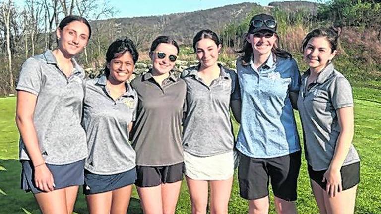 <b>The Vernon girls’ golf team</b>