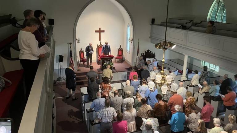 People fill the pews for the annual service Sept. 17 at the Old Clove Church in Wantage. (Photo by Bill Truran)
