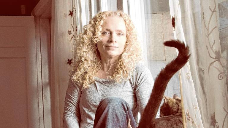 <b>‘Home Again - A Tribute to Carole King’ will be at the Newton Theatre on Saturday night. (Photo courtesy of Deb De Lucca)</b>