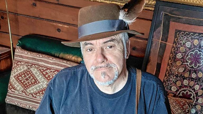 <b>Sparta native Don Elliker plays Friday night at Krogh’s Restaurant &amp; Brew Pub. (Photo courtesy of Don Elliker)</b>