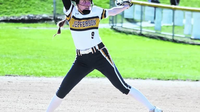 <b>Jefferson pitcher Kailey Strauch pitched for 7 innings, striking out three.</b>