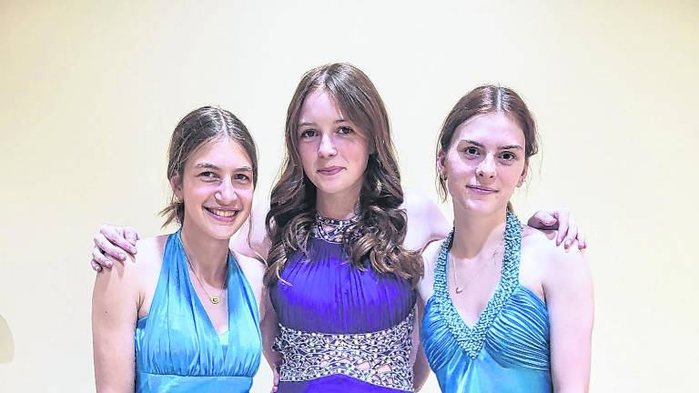 <b>Teens can find free, new, or gently used prom dresses and accessories at the ‘Sister-to-Sister Prom Shop’ offered by Project Self-Sufficiency.</b>