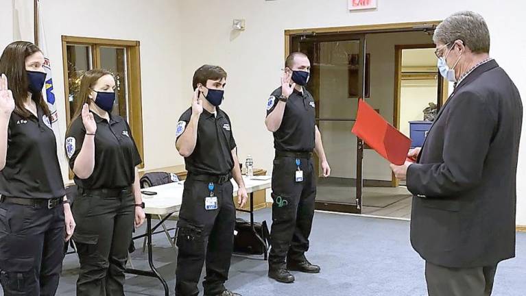 Sparta Ambulance Squad installs officers and trustees